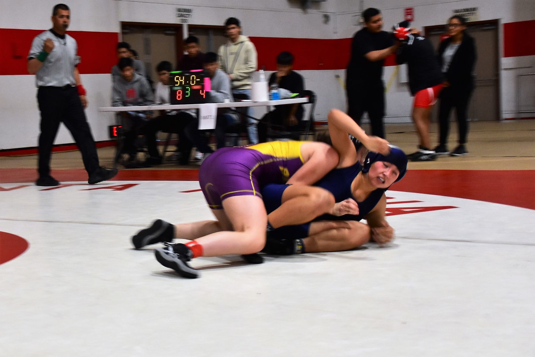 Righetti's Kitana Fleming controls Dos Pueblos' Fiona Cates